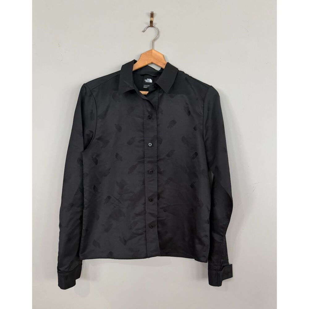 The North Face Black Series Women's Tech Satin Jacquard Logo Button-Down M